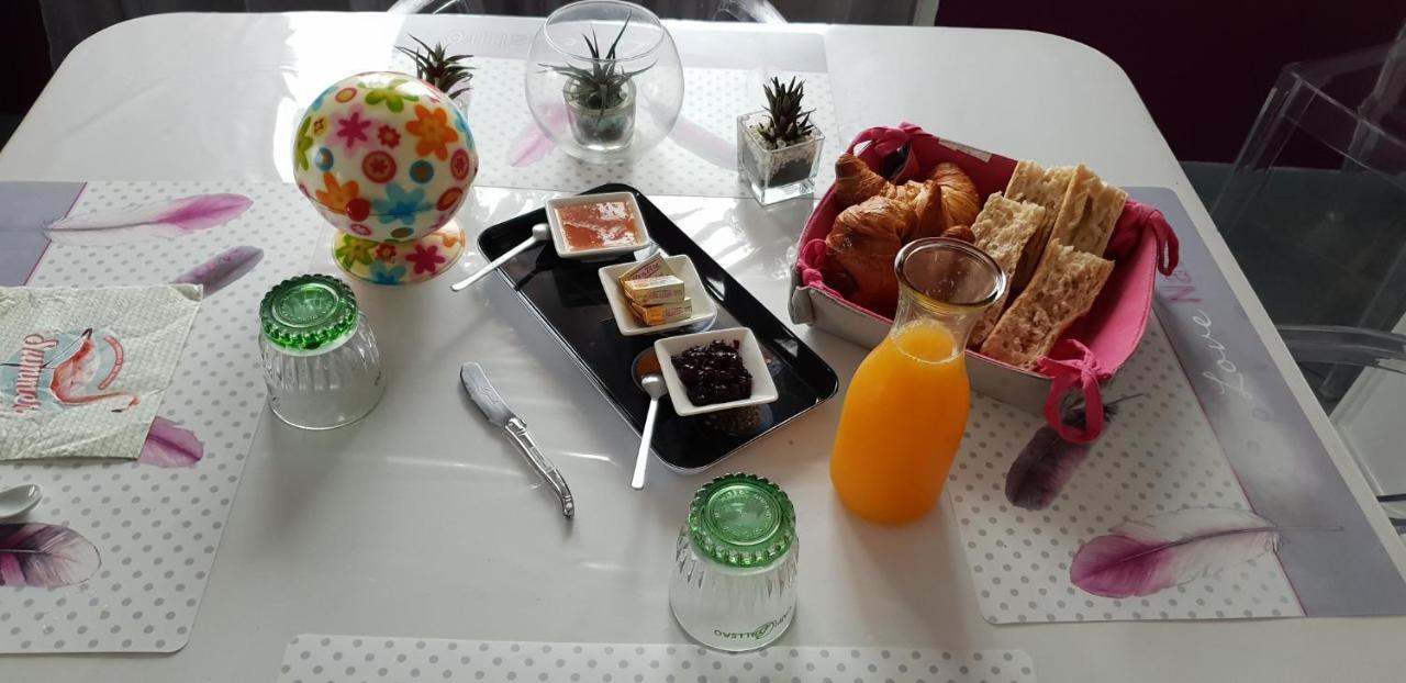 Aux 2 Lots Bed and Breakfast Sorbiers  Eksteriør billede